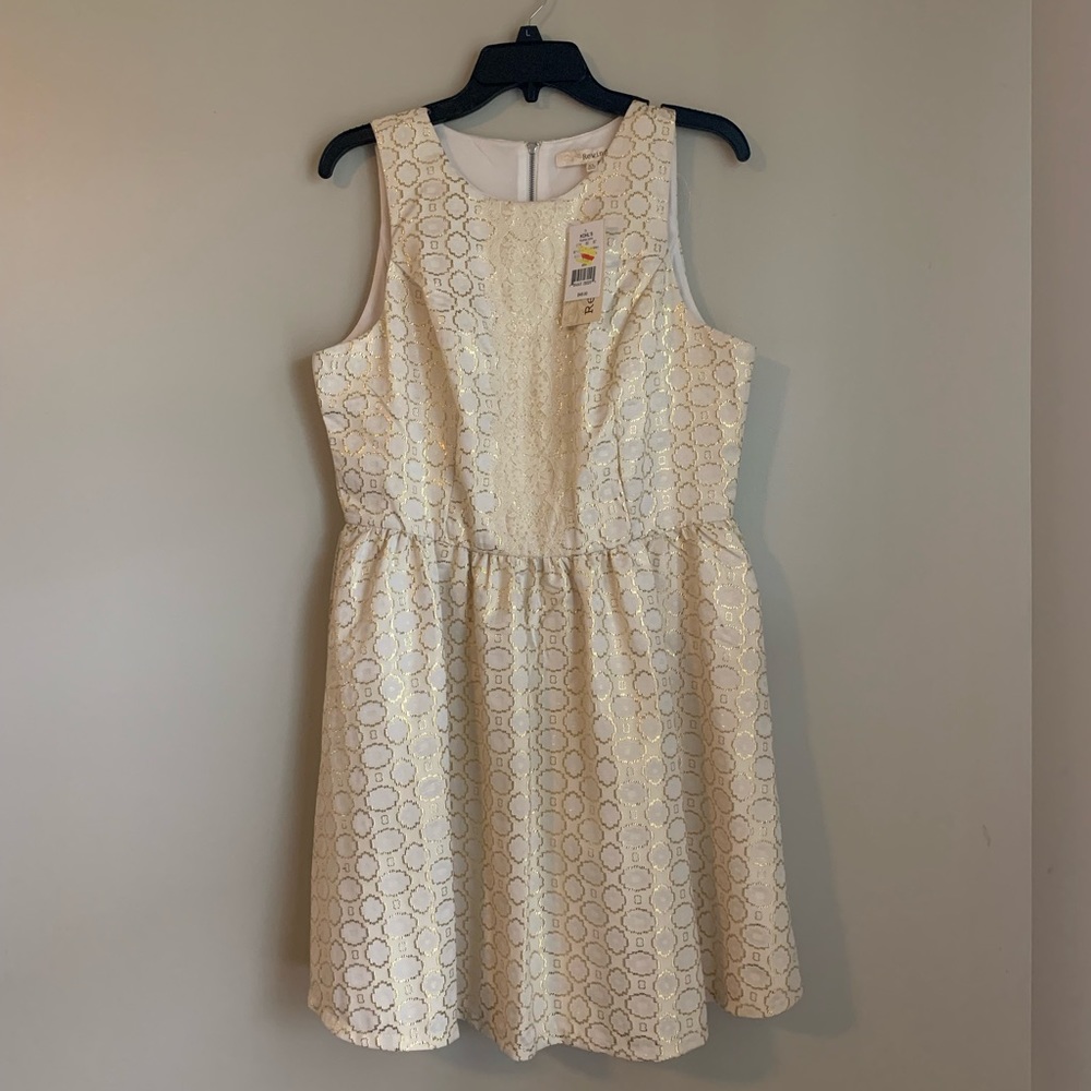 Juniors size XL formal dress. Good and cream. Brand REWIND. BNWT Smoke free home